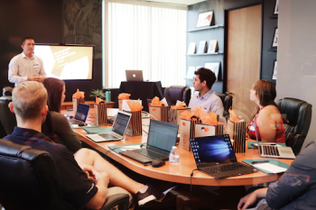 How to Find the Right Digital Marketing Agency?